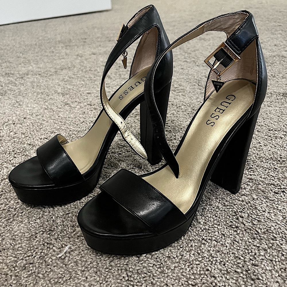 Guess Black and Gold Charm Strap Chunky Heels 🖤